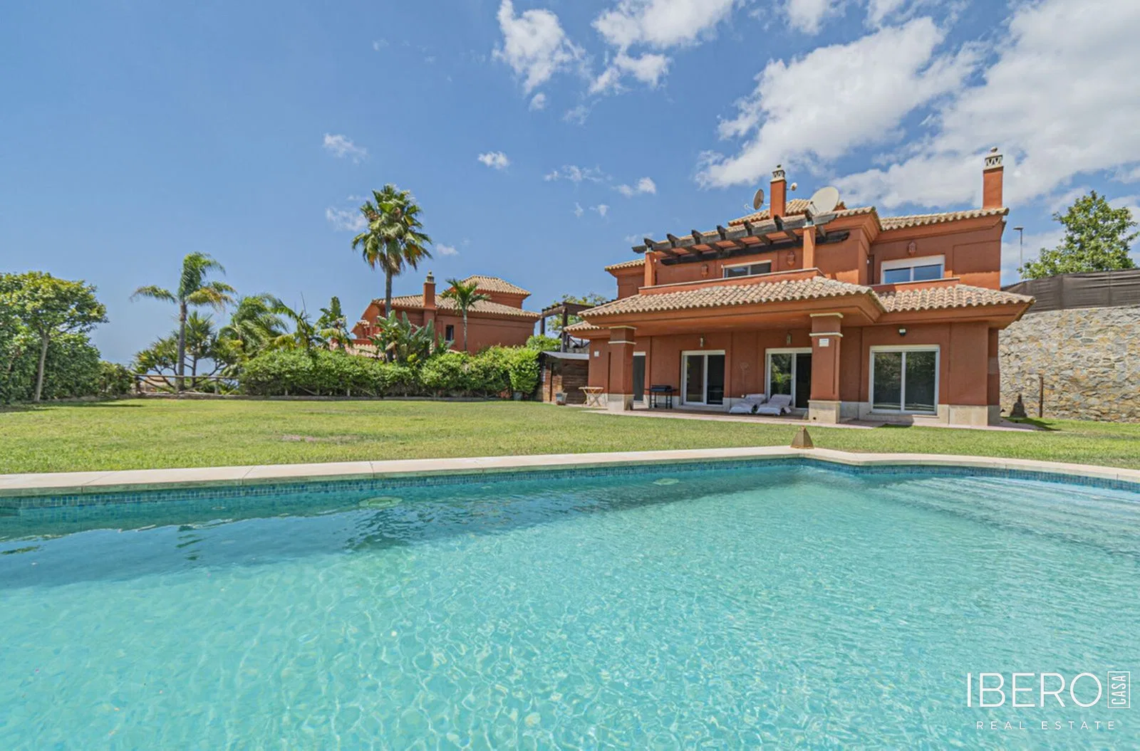 Dům s 5 ložnicemi a výhledem na golf, Marbella
