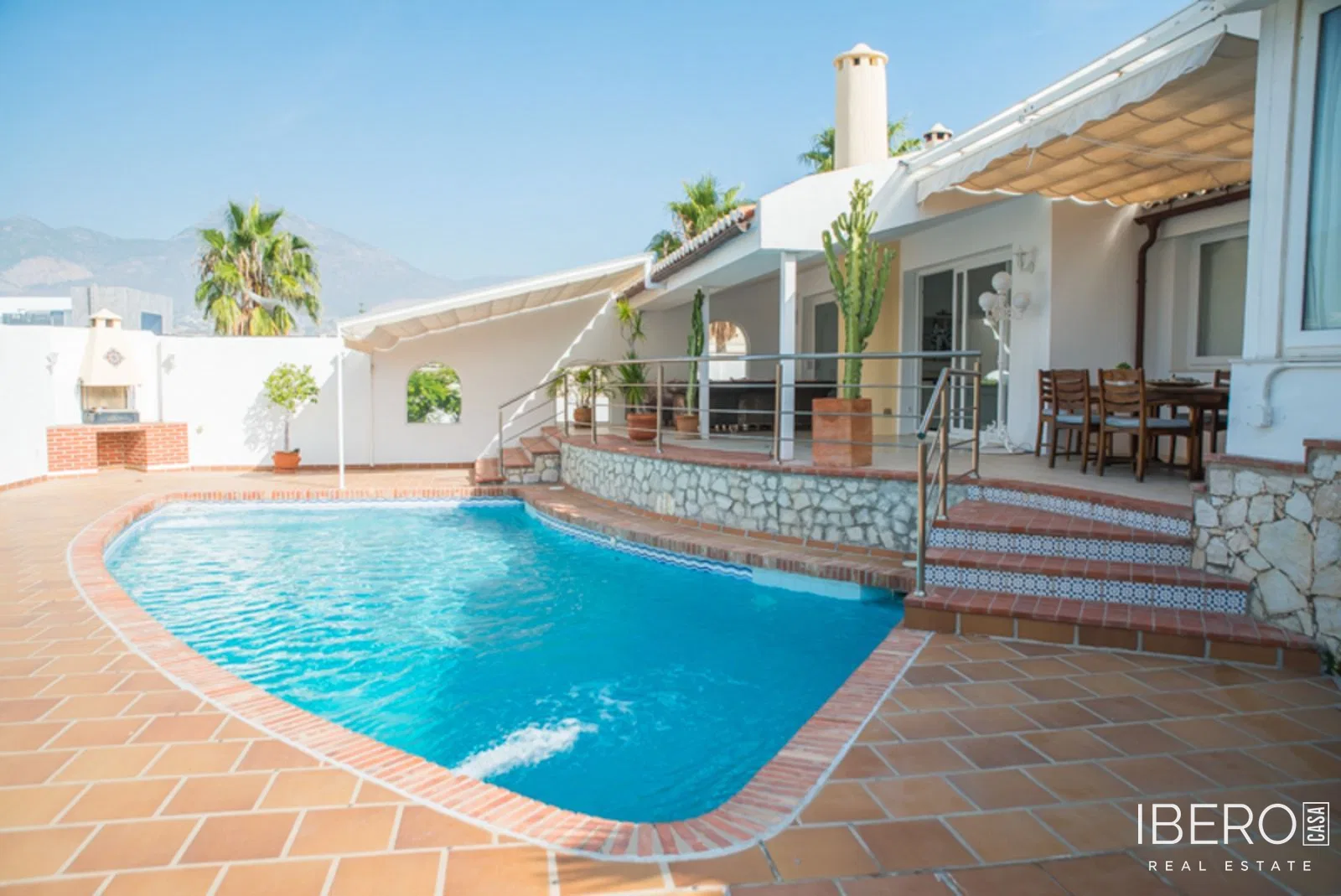 Zrekonstruovaný dům se 3 ložnicemi, Benalmadena