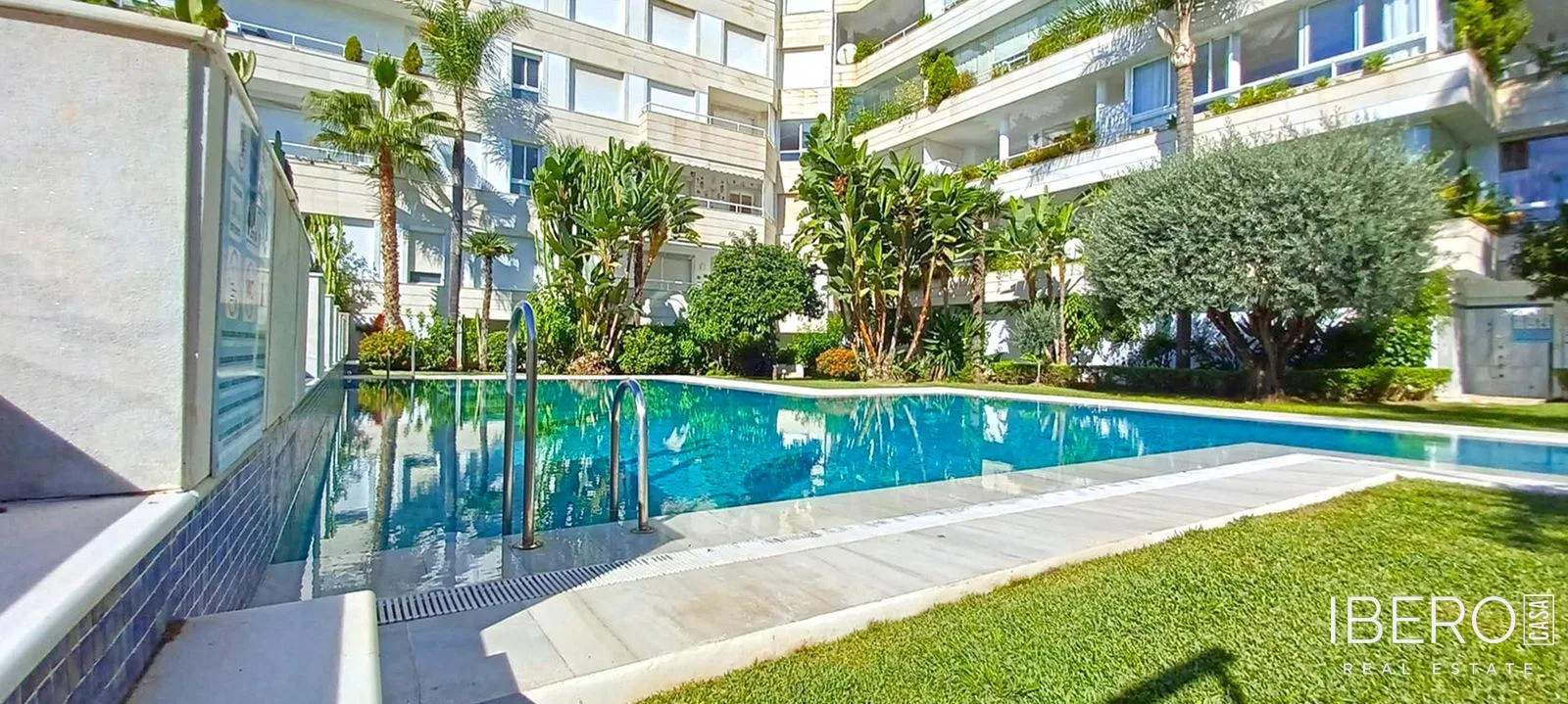 Apartmán se 2 ložnicemi kousek od mariny, Marbella