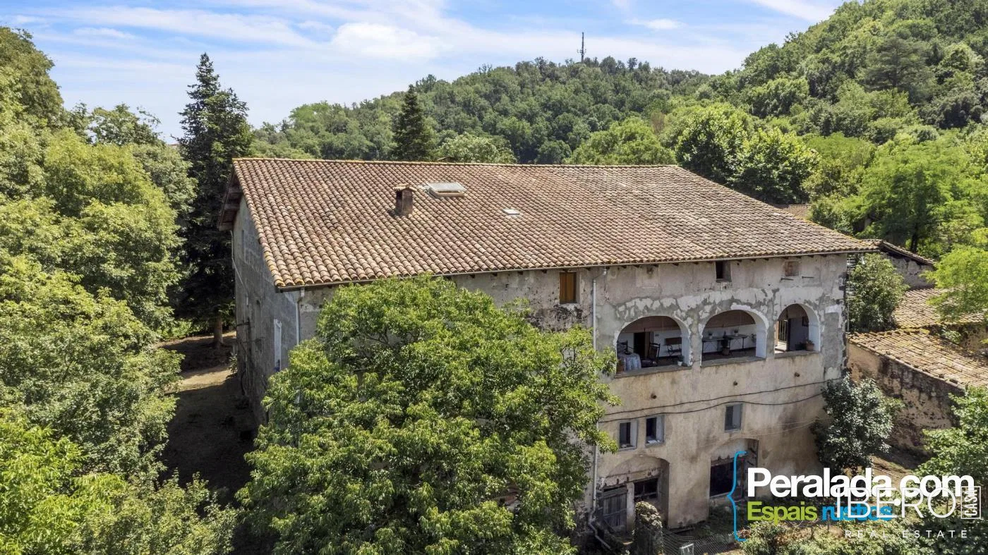 6-bedroom house, Olot