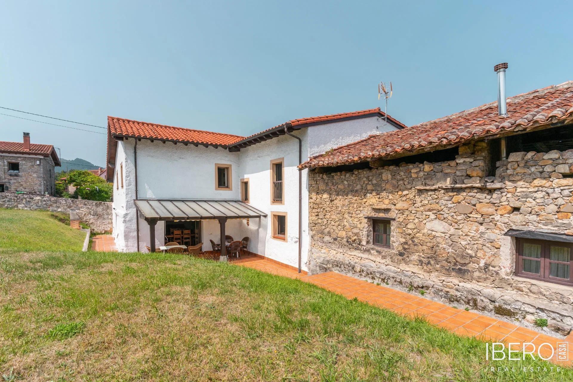 6-bedroom house, Colunga