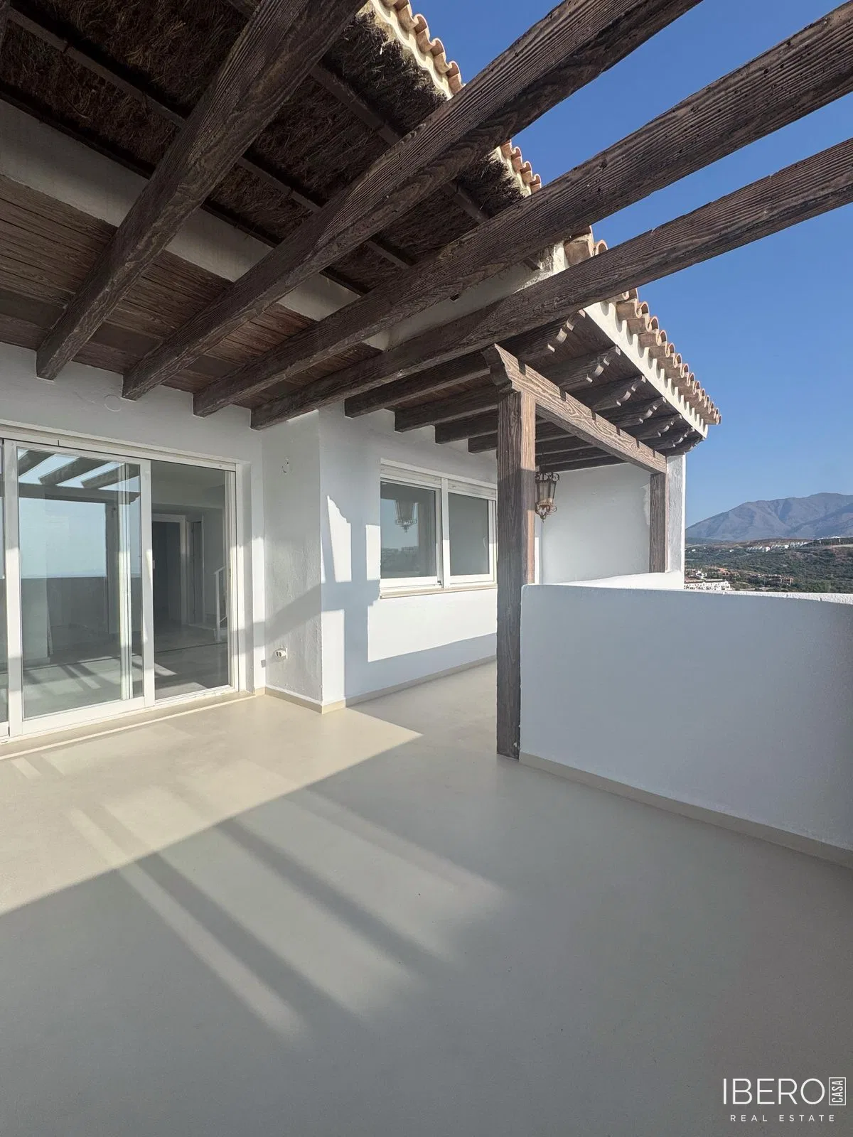 Zrekonstruovaný apartmán se 4 ložnicemi a výhledem na moře, Casares