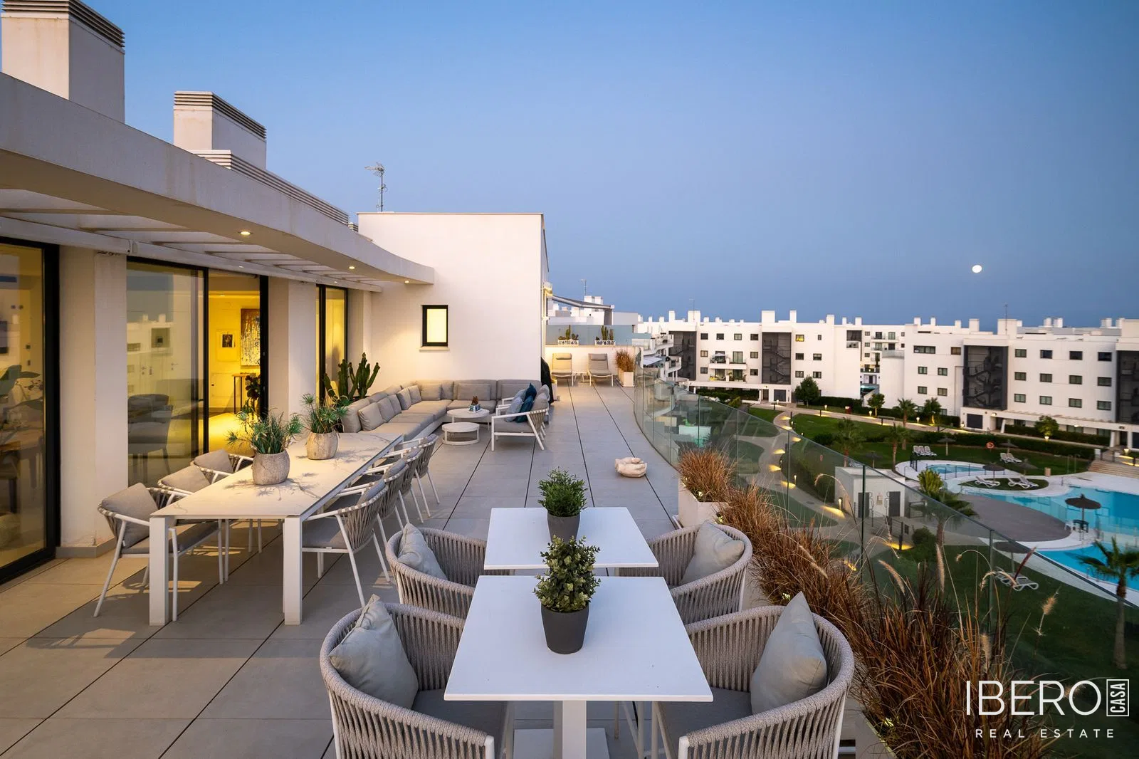 Nový apartmán se 3 ložnicemi a výhledem na moře, Fuengirola
