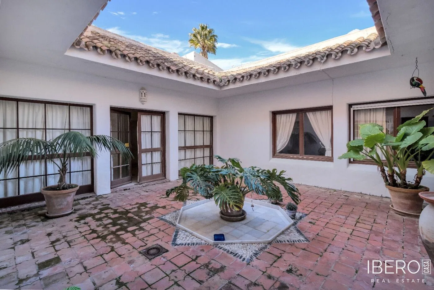 Dům se 7 ložnicemi, ESTEPONA