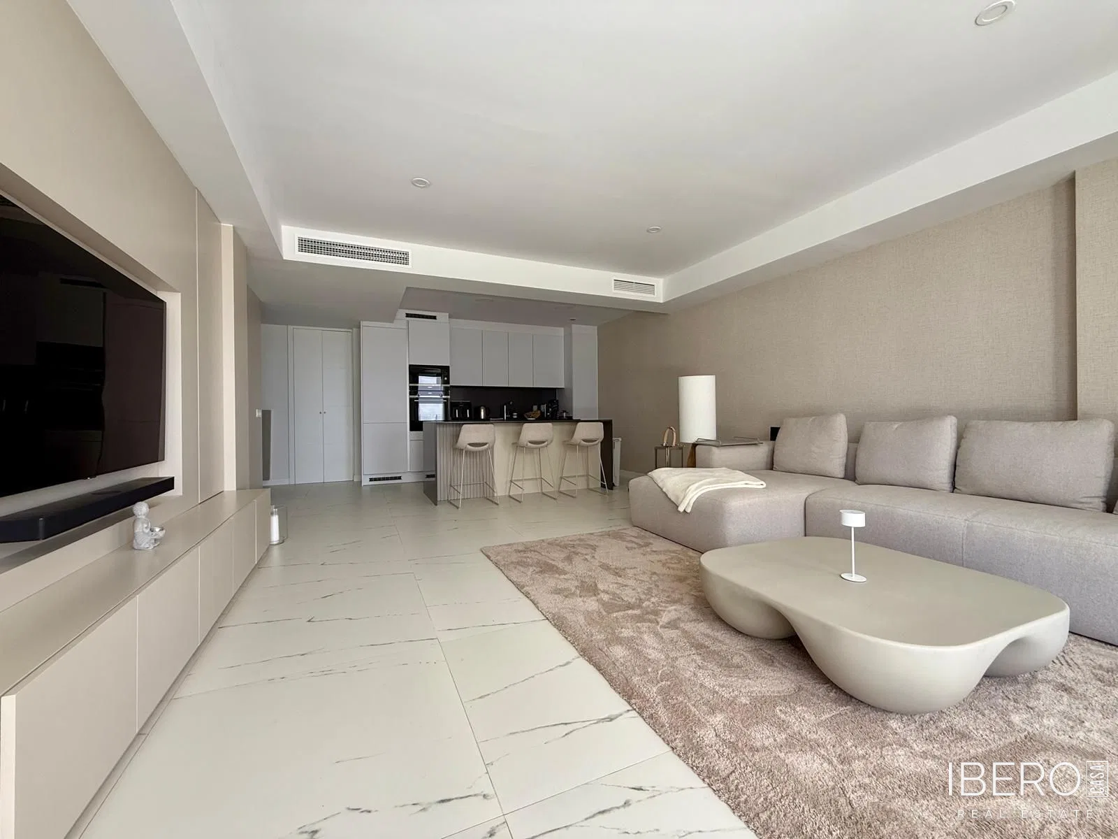 Apartamento de 2 dormitorios con vistas al mar, Casares Playa