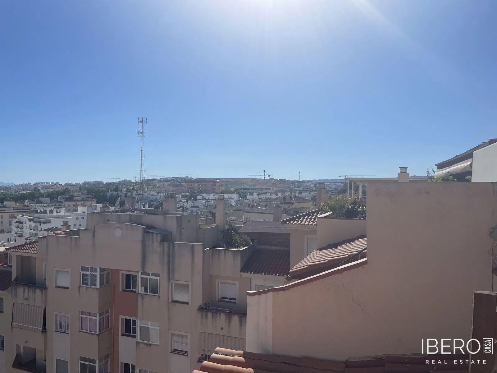 Apartmán se 3 ložnicemi a výhledem na moře, Estepona