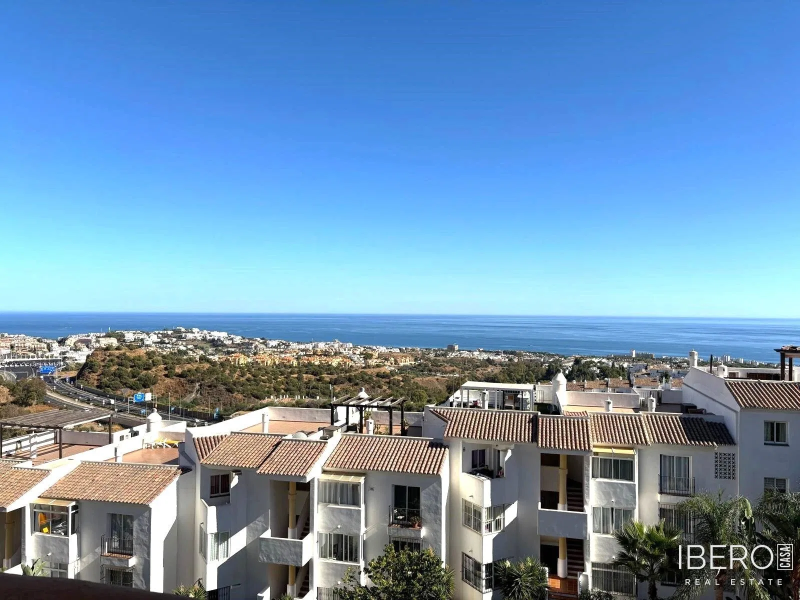 Apartmán se 2 ložnicemi a výhledem na moře, Calahonda