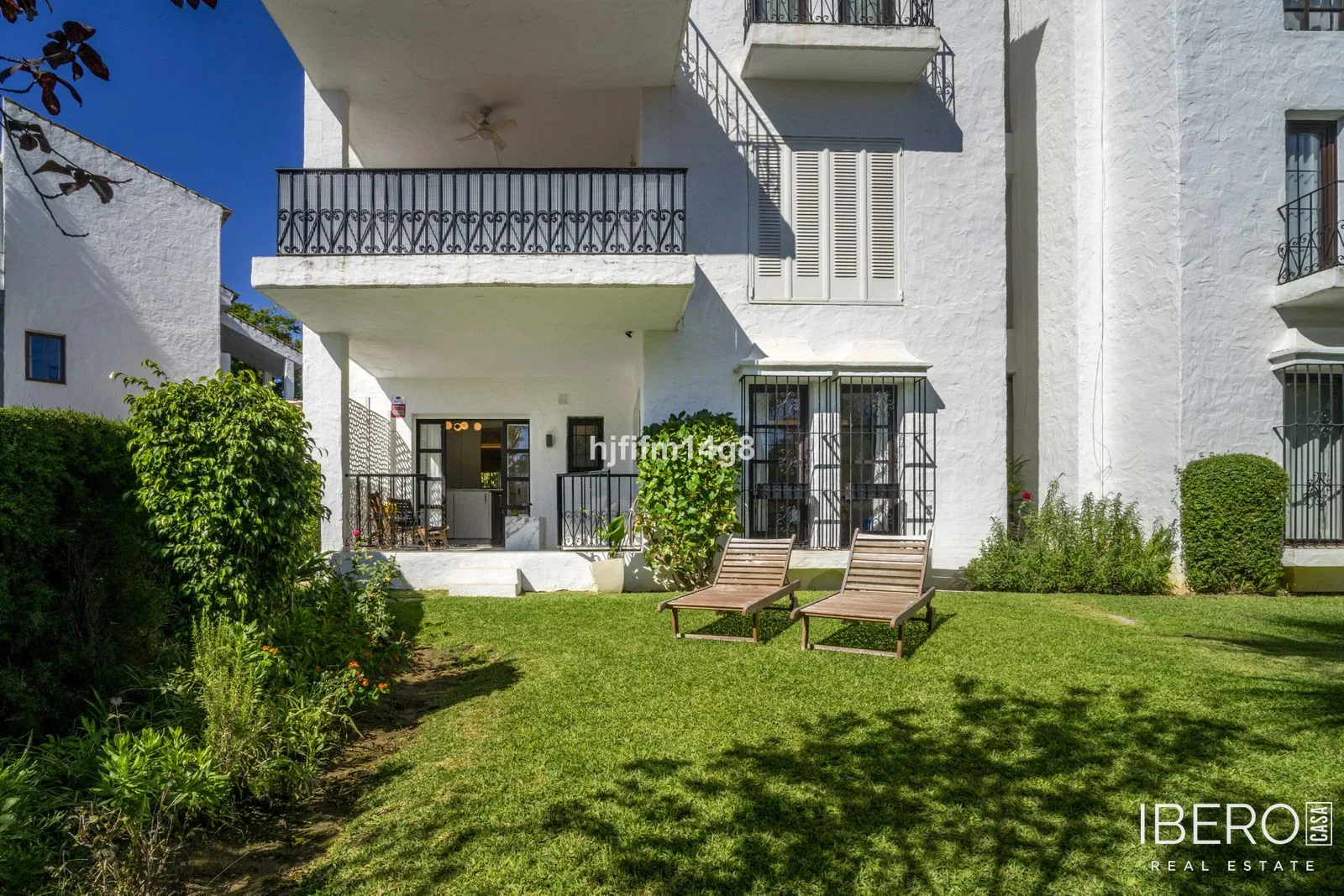 Apartamento reformado de 3 dormitorios cerca del golf, Nueva Andalucía