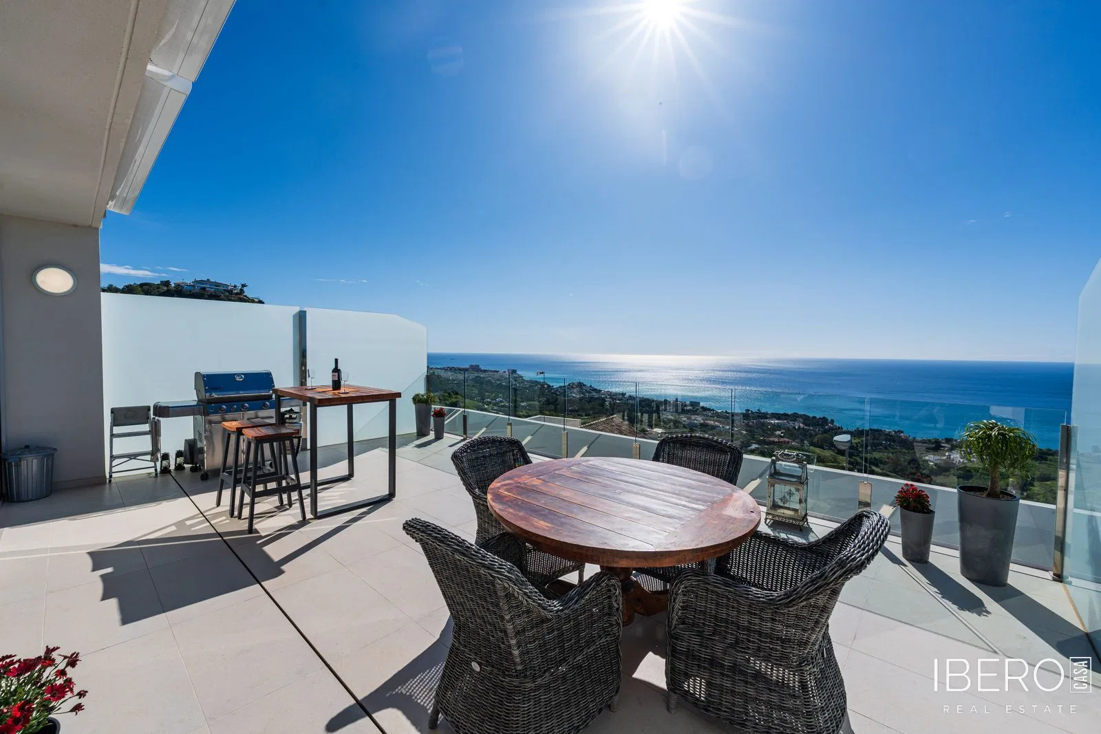 Nový apartmán se 3 ložnicemi a výhledem na moře, Benalmadena