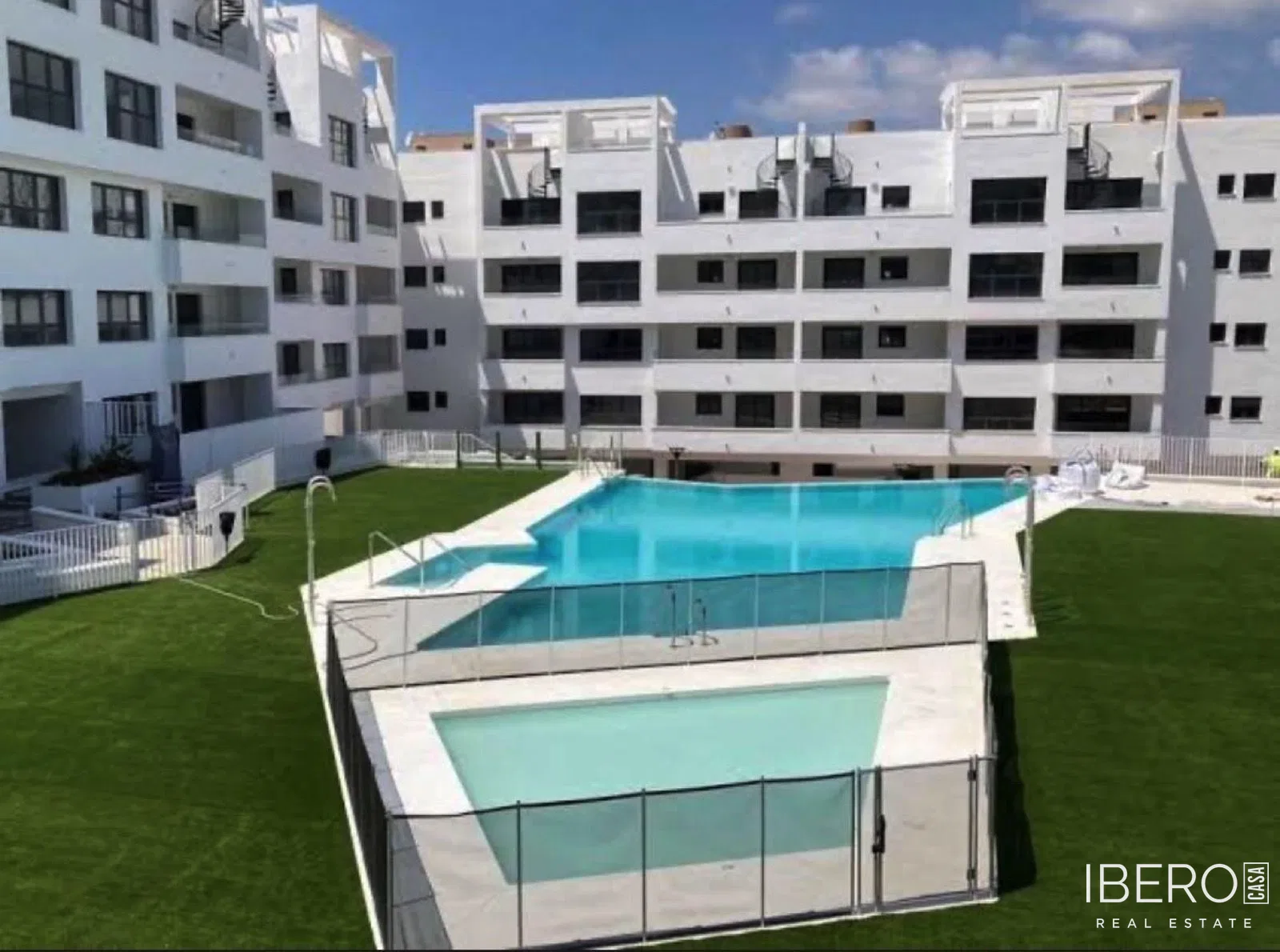 Apartmán se 4 ložnicemi a výhledem na moře, Estepona