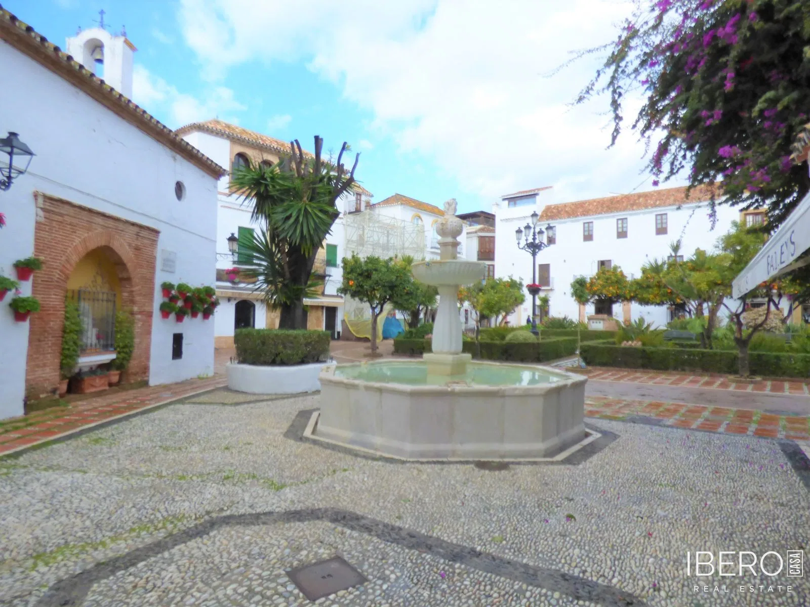 Dům se 2 ložnicemi kousek od mariny, Marbella