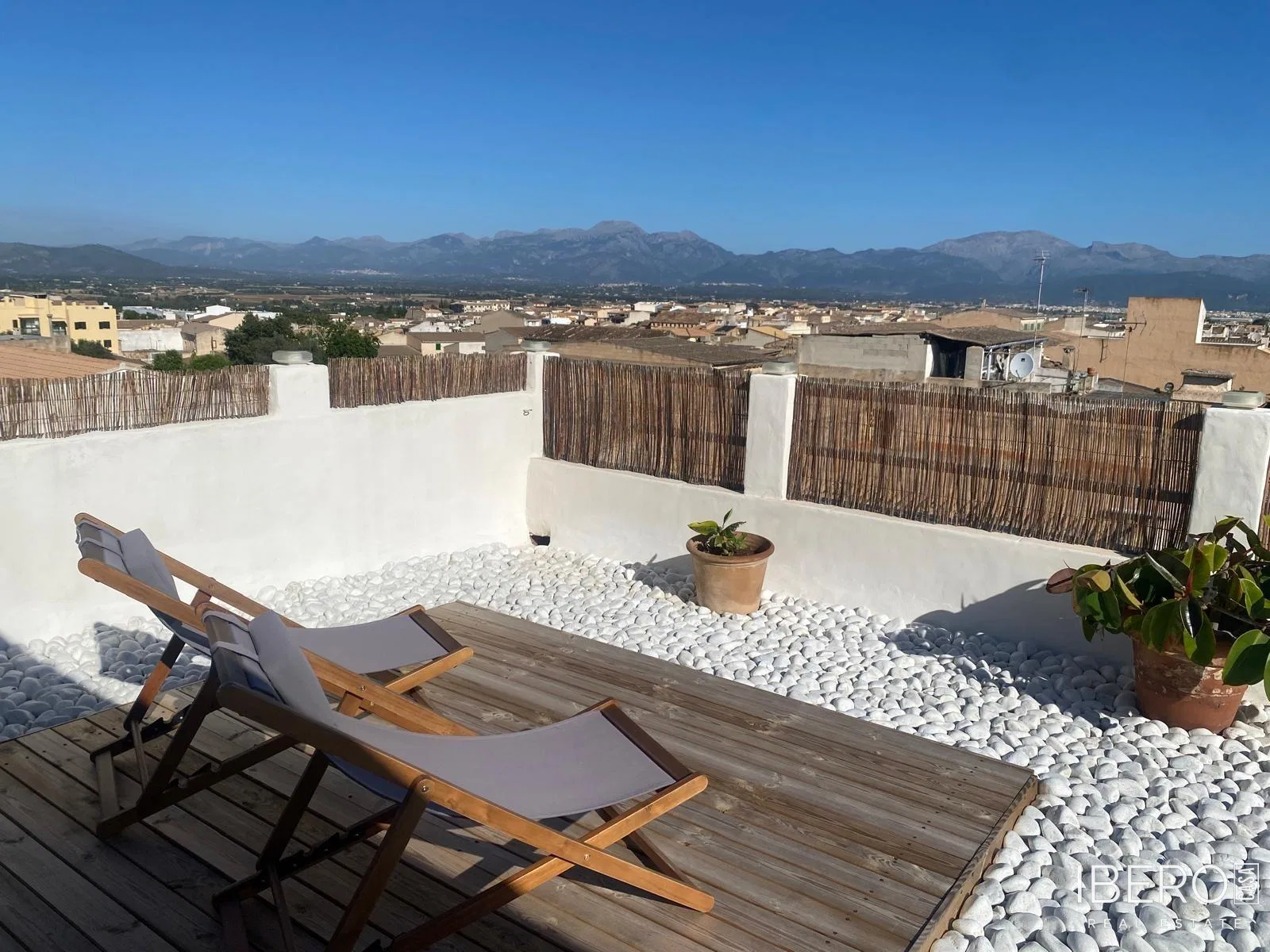 Apartmán s 9 ložnicemi, Muro