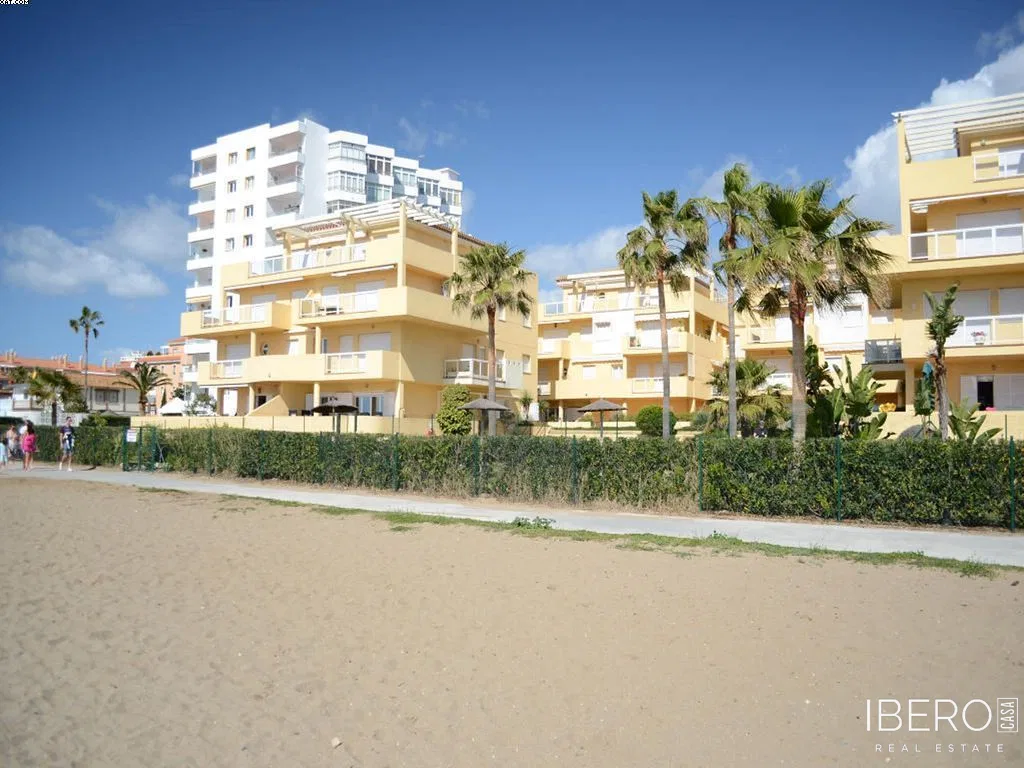 2-bedroom apartment with sea view, La Cala de Mijas