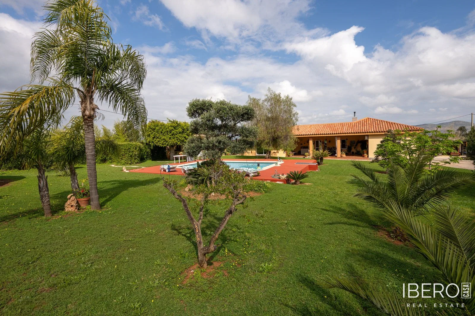 4-bedroom house near golf, Alhaurín el Grande