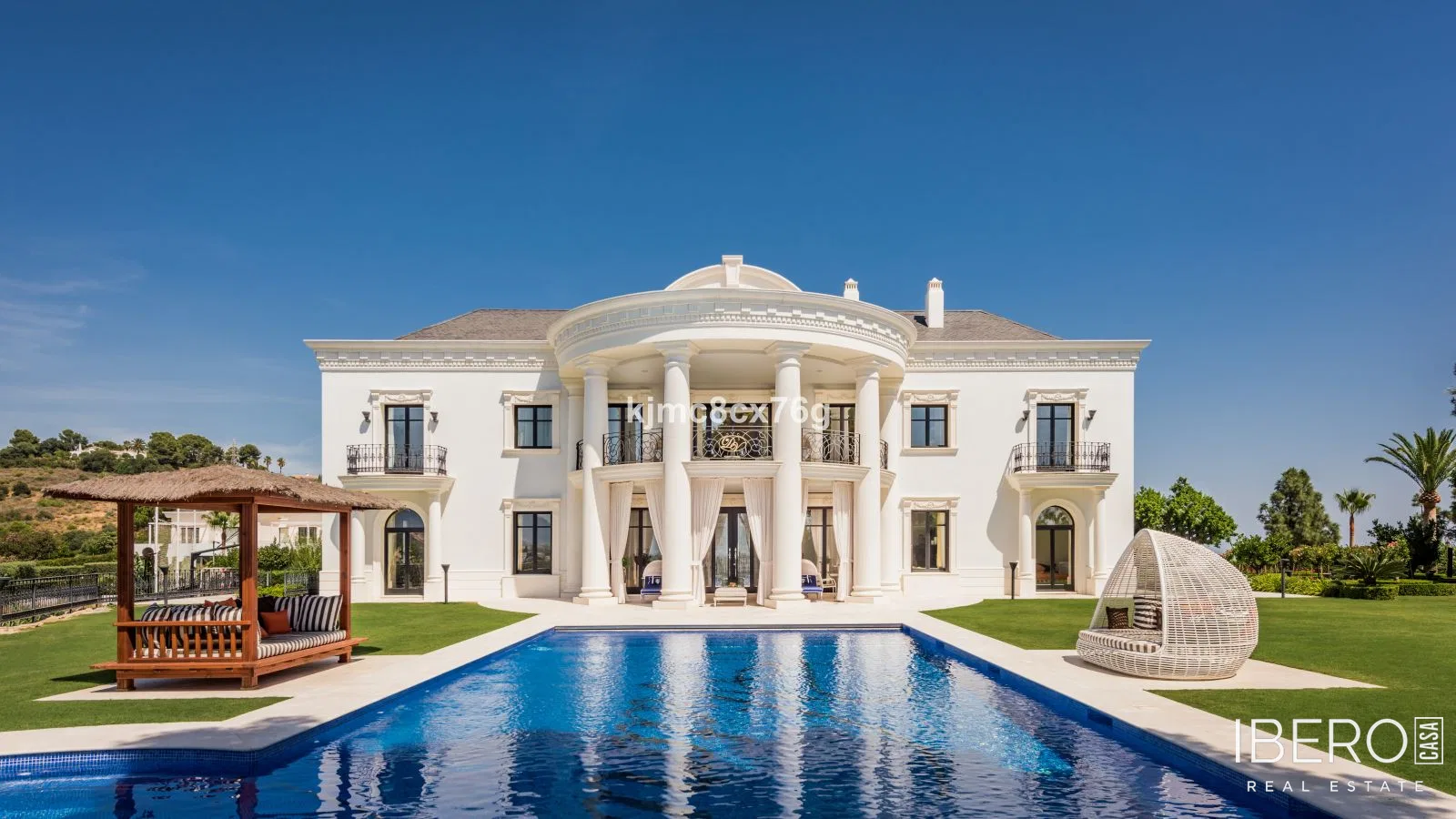 7-bedroom house with sea view, Hacienda Las Chapas