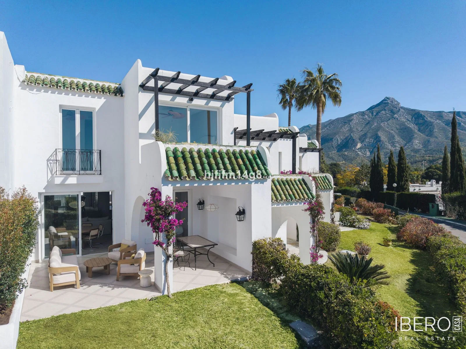 Casa reformada de 3 dormitorios con vistas al mar, La Colina