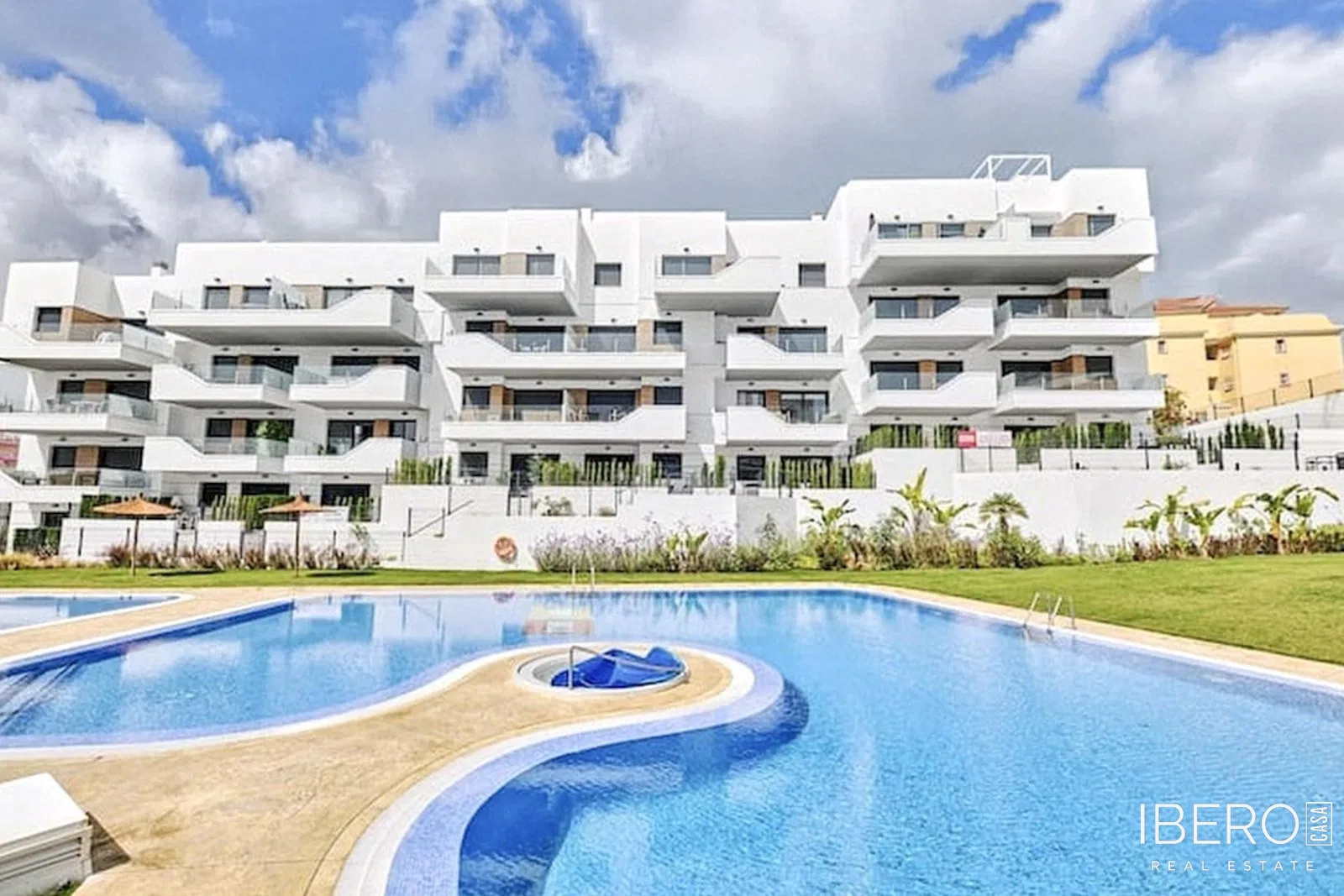 Nový apartmán se 2 ložnicemi kousek od golfu, Villamartin