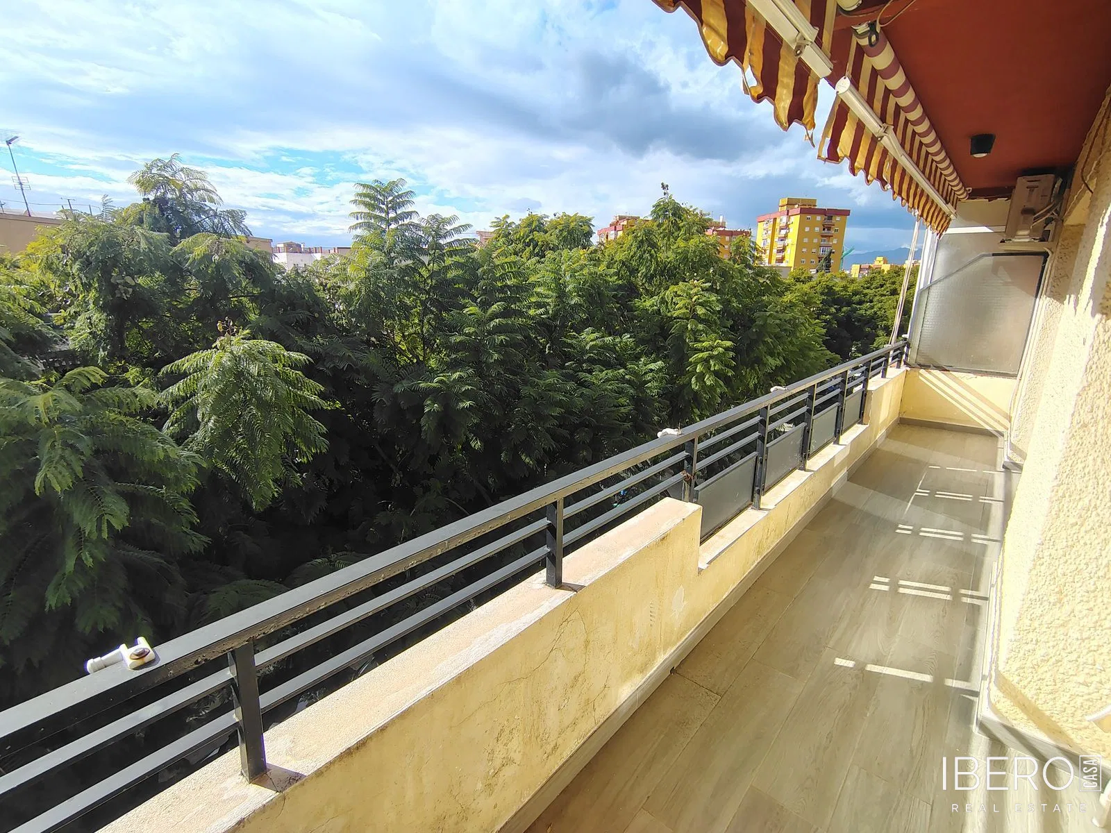 Apartmán se 3 ložnicemi a výhledem do hor, Fuengirola