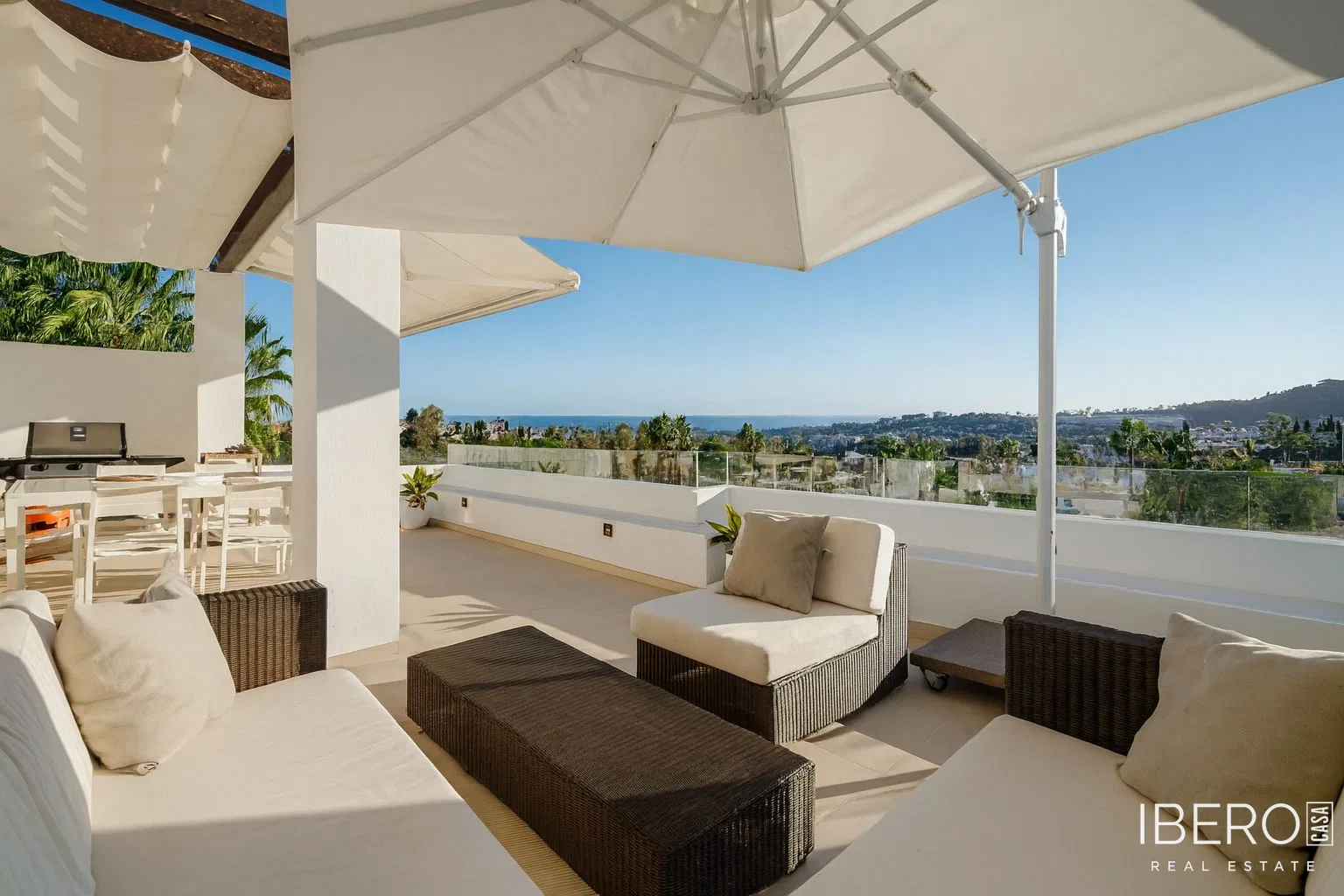 Apartmán se 3 ložnicemi a výhledem na moře, Nueva Andalucía
