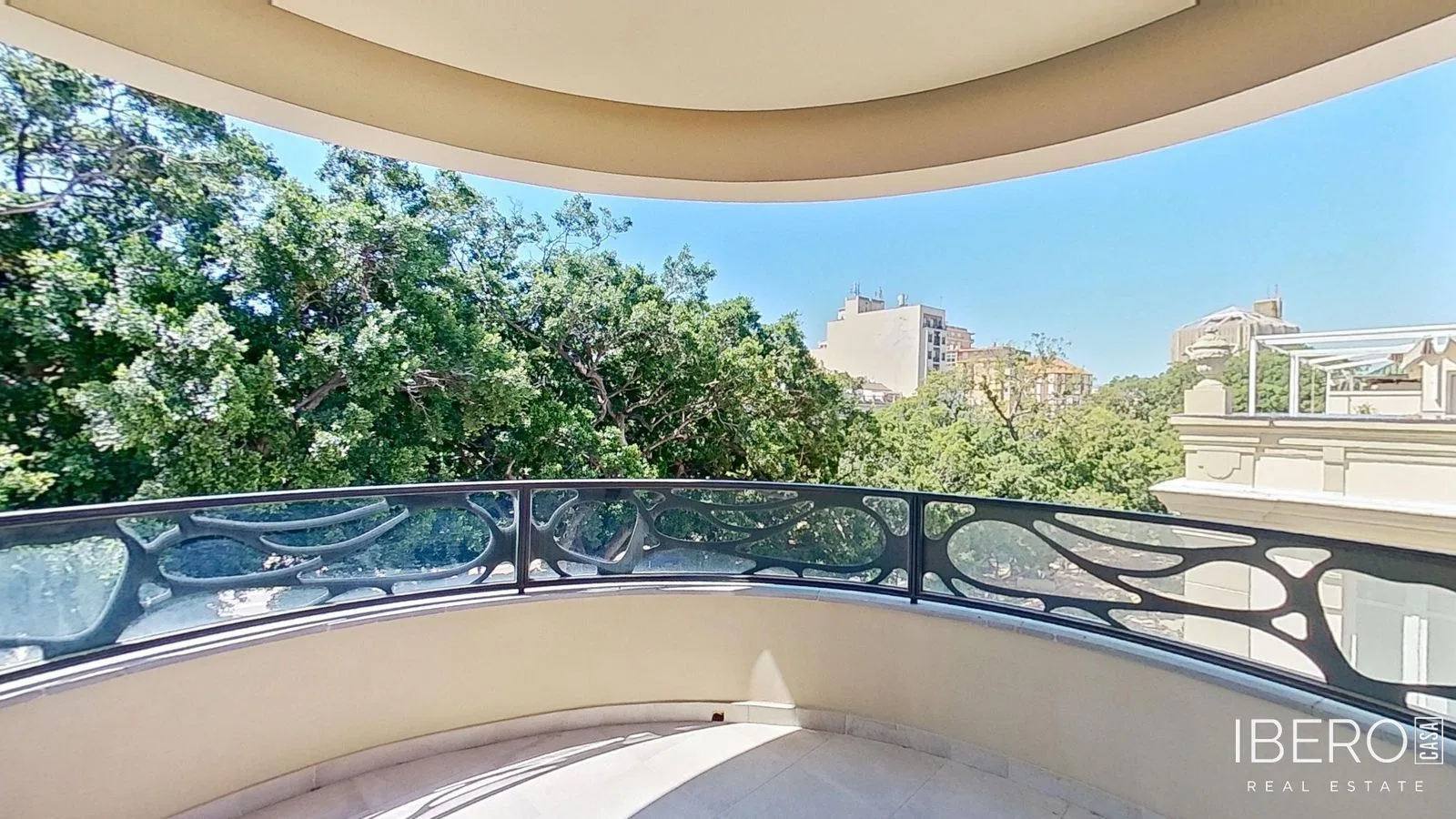 Zrekonstruovaný apartmán se 2 ložnicemi, Málaga Centro