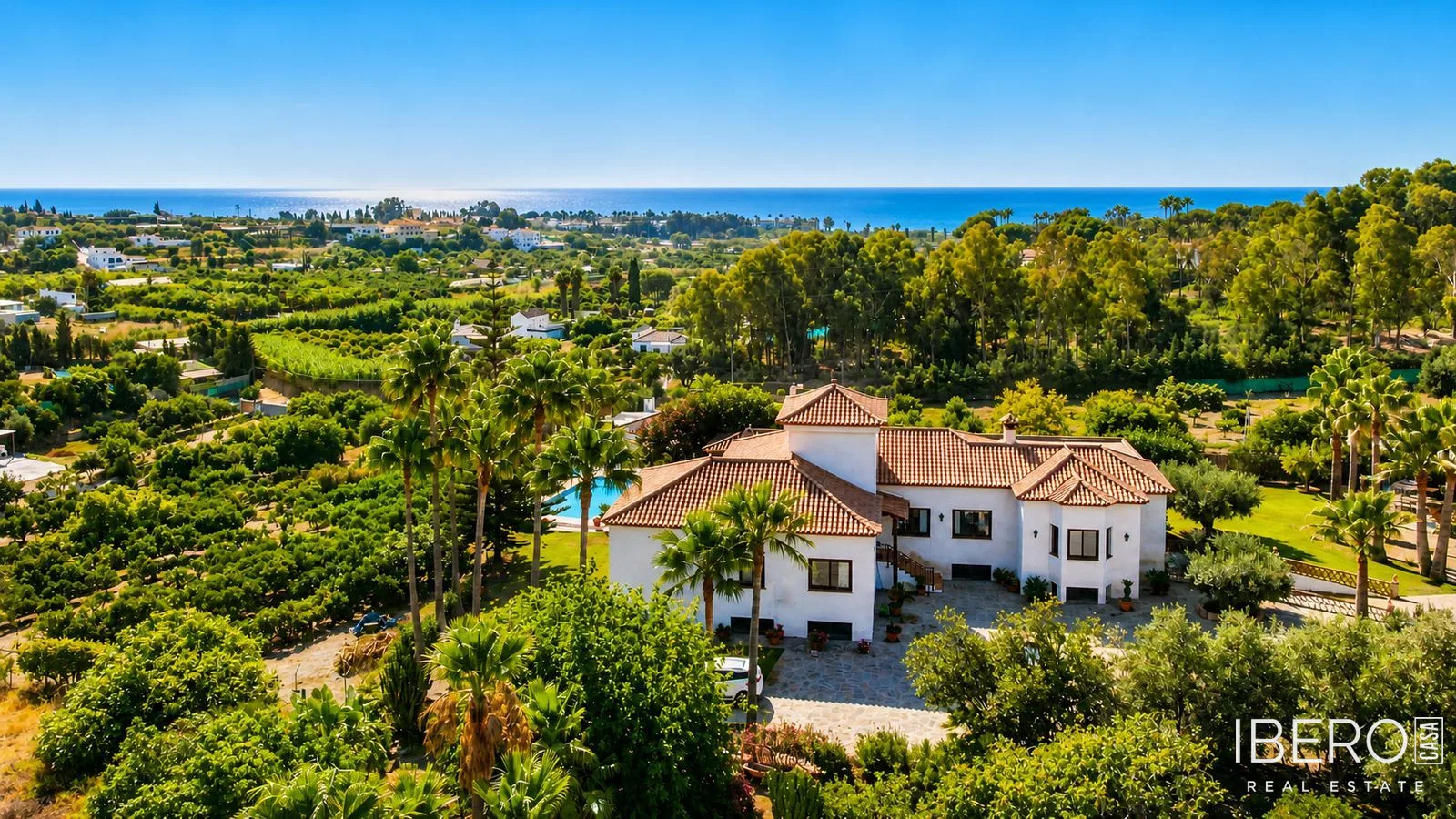Dům se 3 ložnicemi kousek od mariny, Estepona