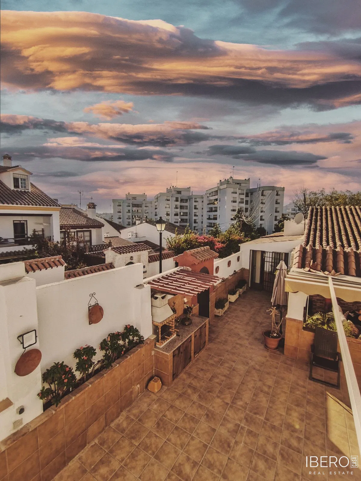 3-bedroom house with fireplace, La Campana