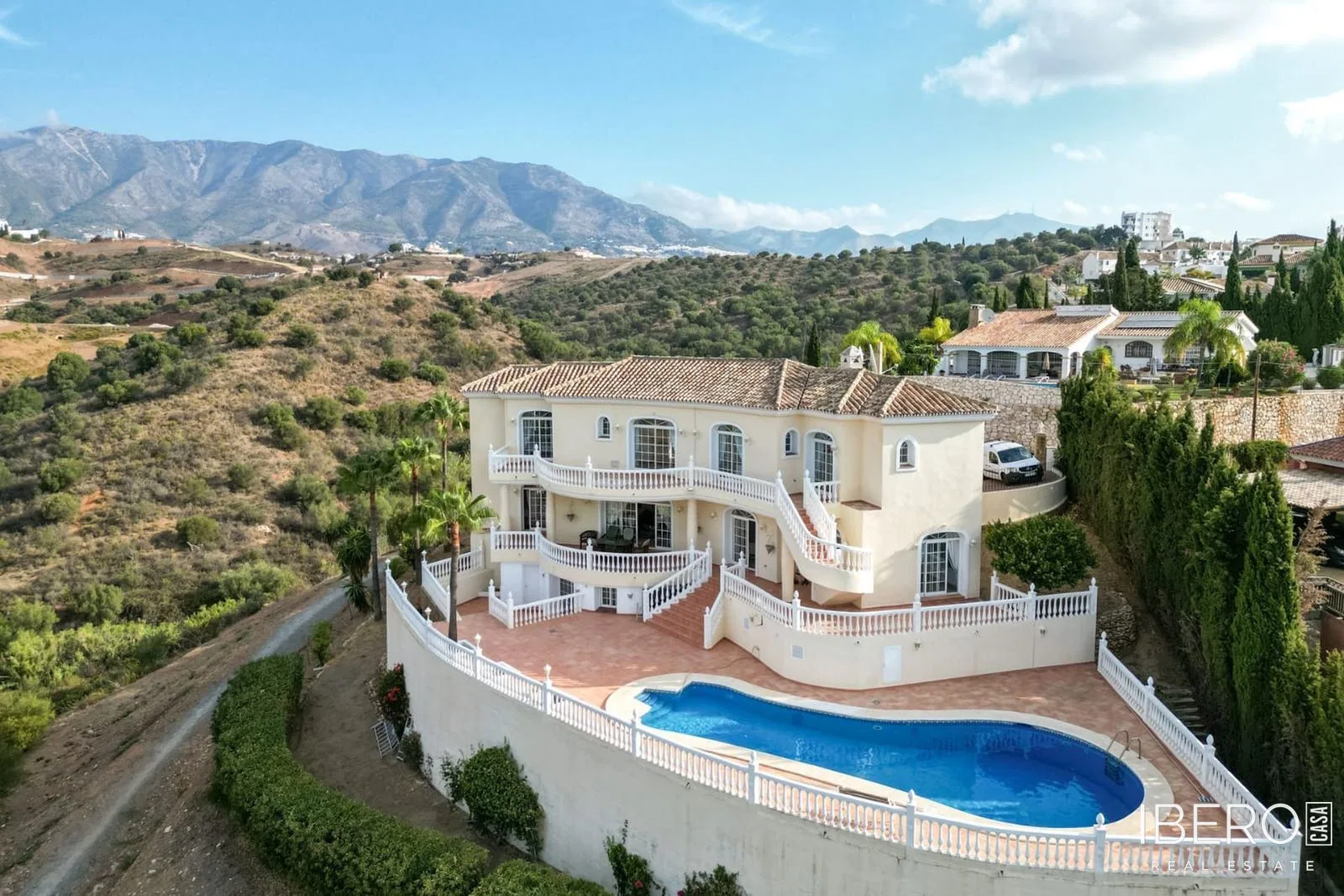 Dům s 5 ložnicemi a výhledem na golf, Mijas Golf