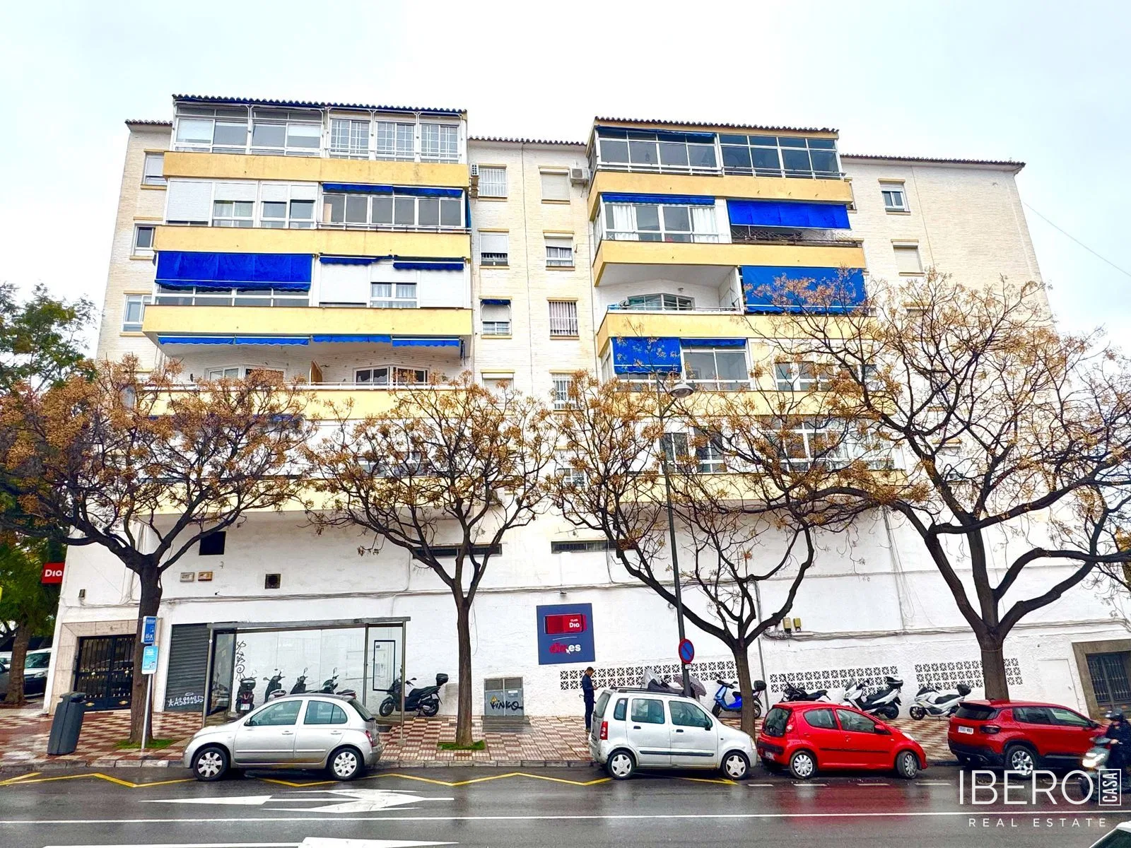 Původní apartmán se 2 ložnicemi kousek od mariny, Marbella