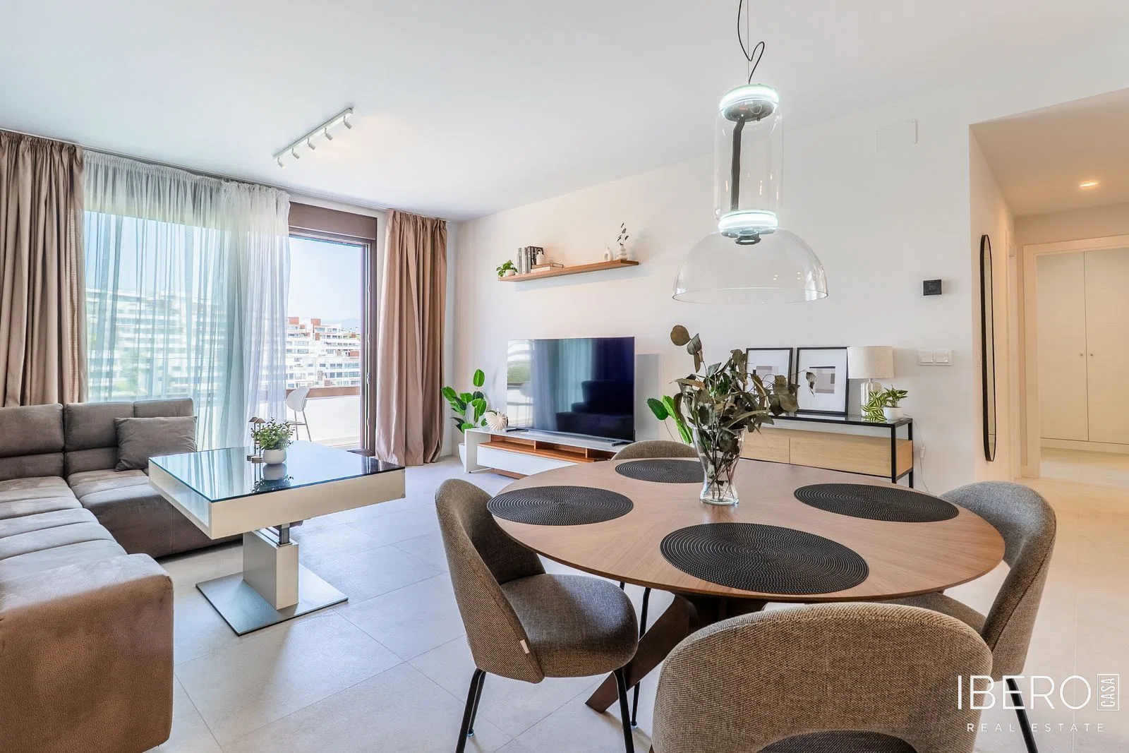 Nový apartmán se 2 ložnicemi a výhledem na moře, Estepona