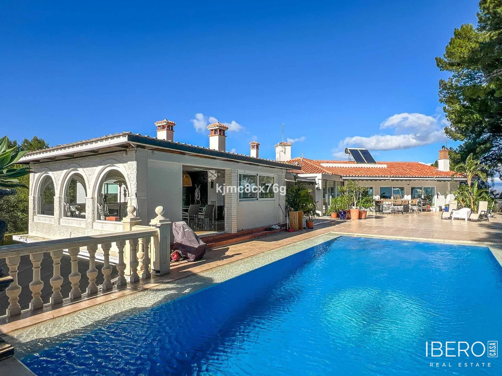 Zrekonstruovaný dům se 7 ložnicemi a výhledem na moře, Torremolinos