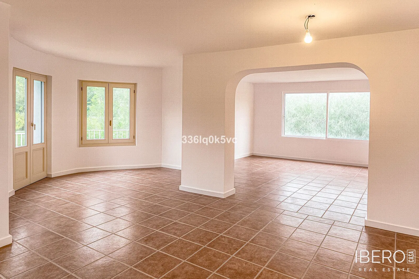Původní dům s 5 ložnicemi kousek od golfu, Benahavís