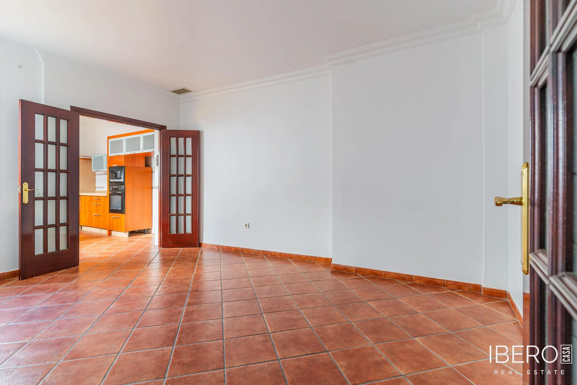 Apartmán s 8 ložnicemi, San Fernando