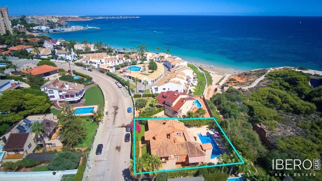 Dům se 7 ložnicemi, Campoamor