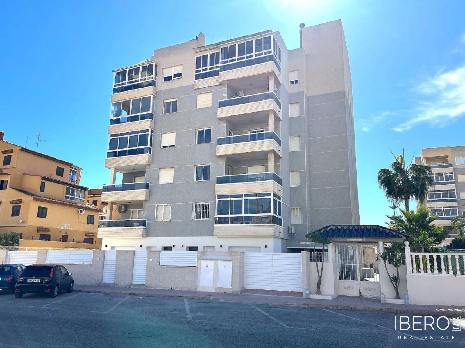 Nový apartmán se 3 ložnicemi kousek od moře, Torrevieja