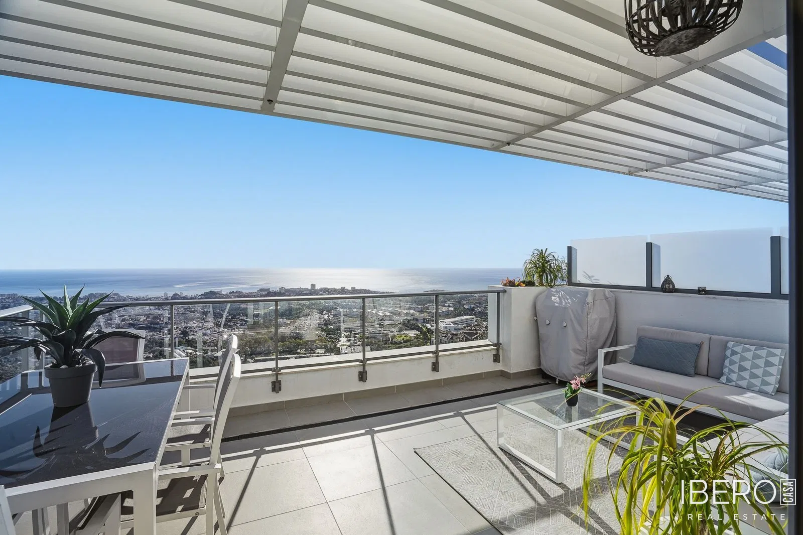 Apartmán se 3 ložnicemi a výhledem na moře, Benalmadena