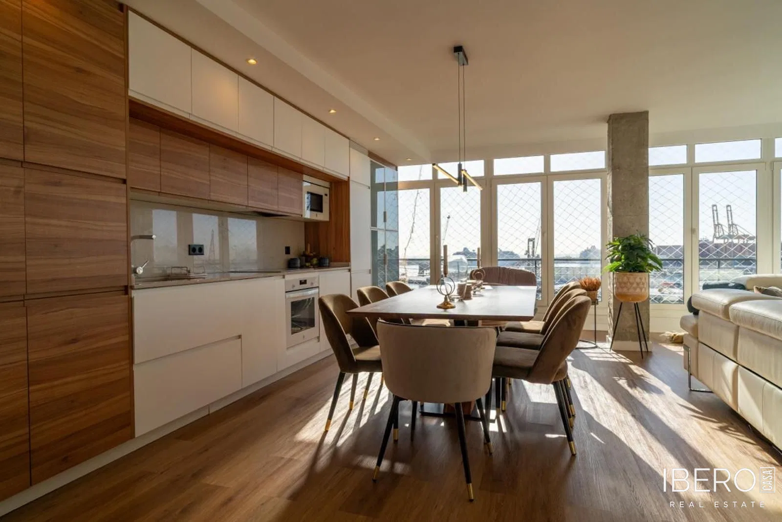 Apartmán s 5 ložnicemi a výhledem na moře, Málaga Centro