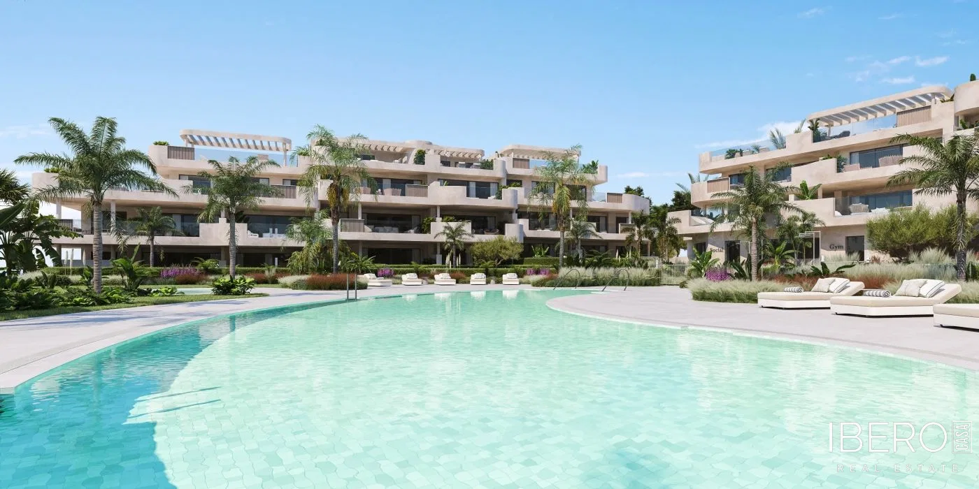 New-build 3-bedroom apartment near the marina, Estepona