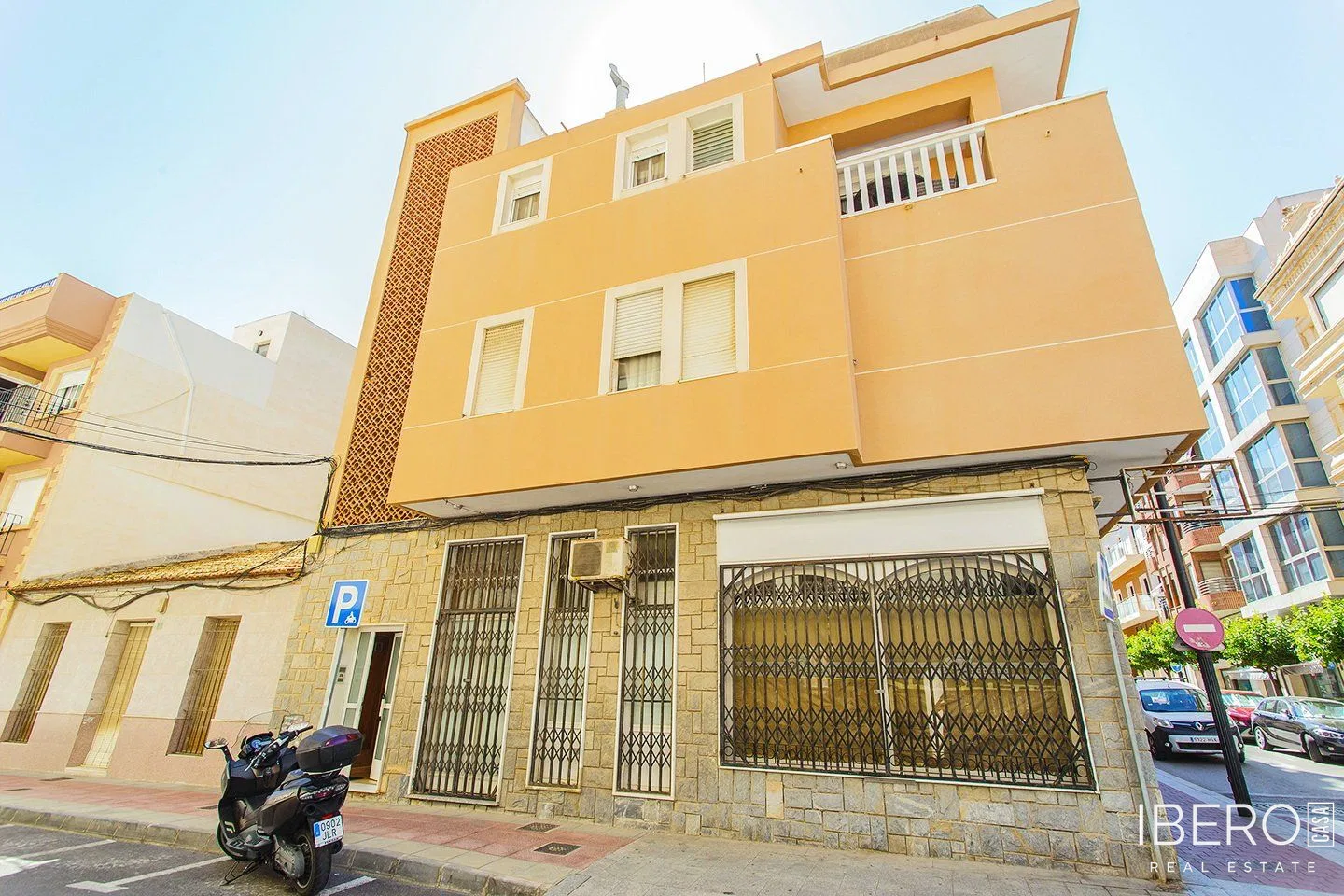 Apartmán se 4 ložnicemi, Guardamar del Segura
