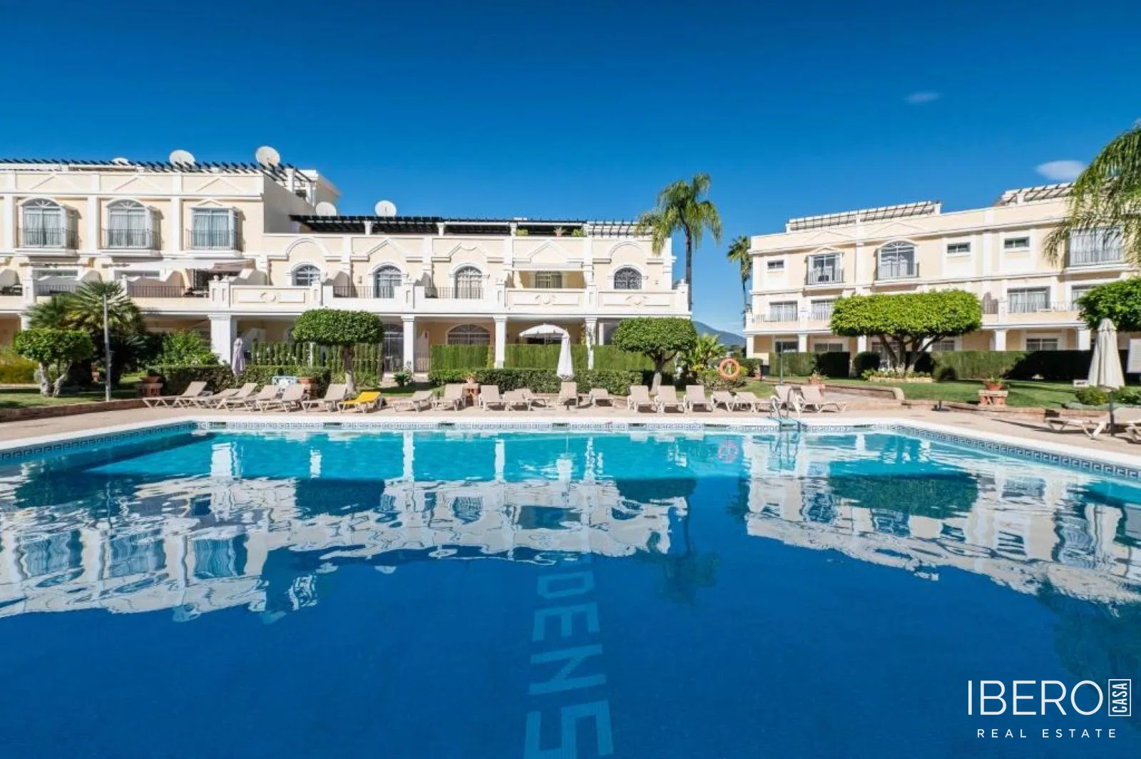 Zrekonstruovaný apartmán se 4 ložnicemi, Nueva Andalucía