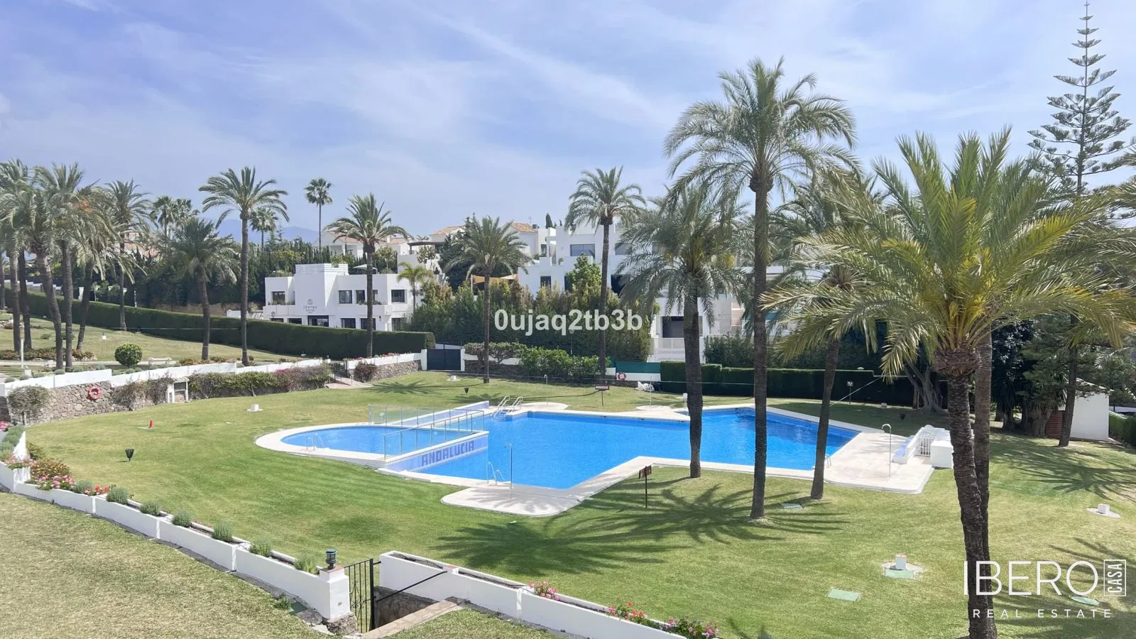 Zrekonstruovaný apartmán se 4 ložnicemi, Nueva Andalucía