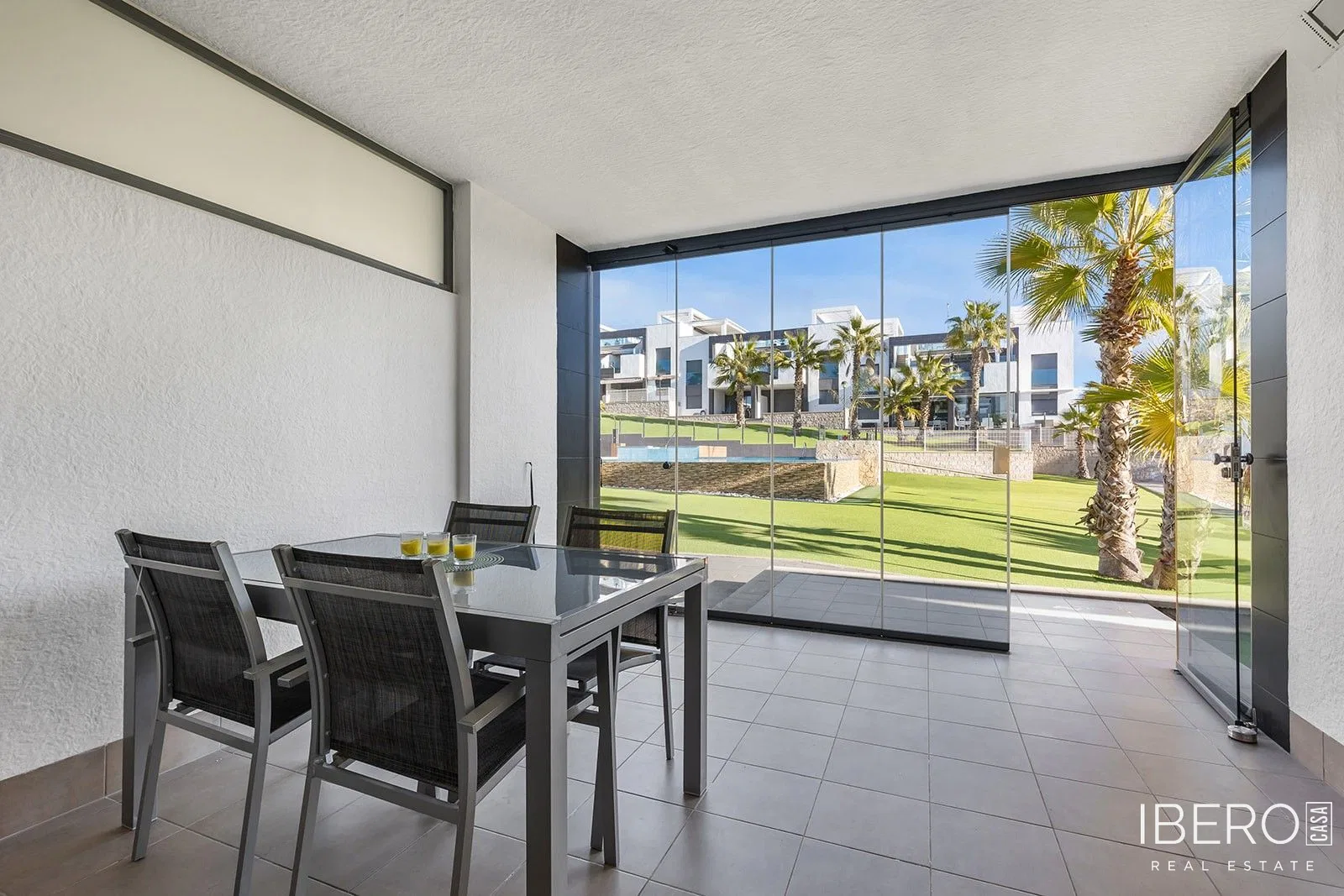 Apartmán se 2 ložnicemi, Punta Prima