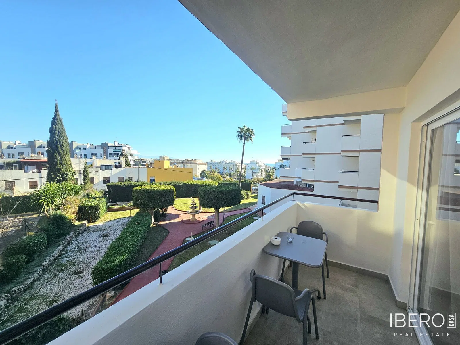 Renovated 1-bedroom apartment with sea view, La Colina