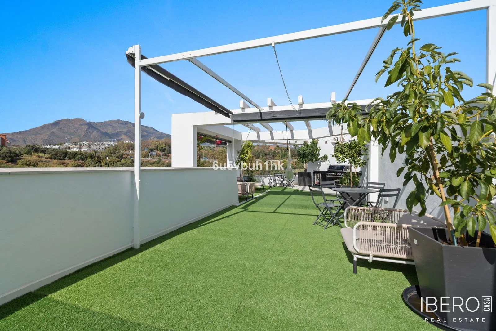 Apartmán se 4 ložnicemi kousek od mariny, Estepona