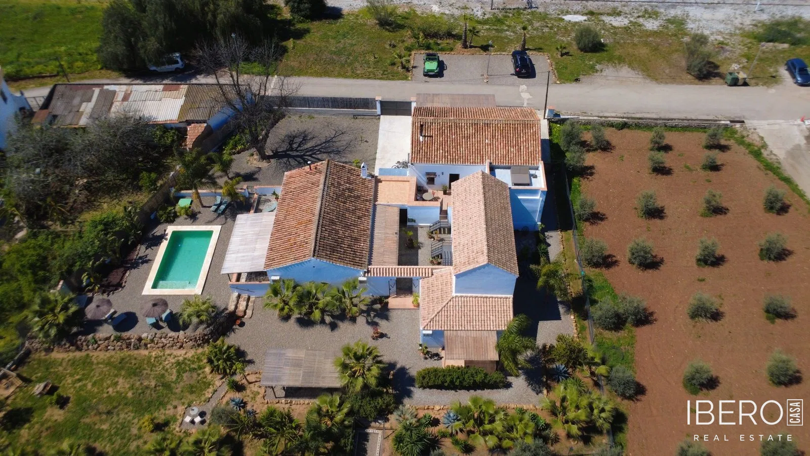 Casa de 8 dormitorios con vistas a la montaña, Alora