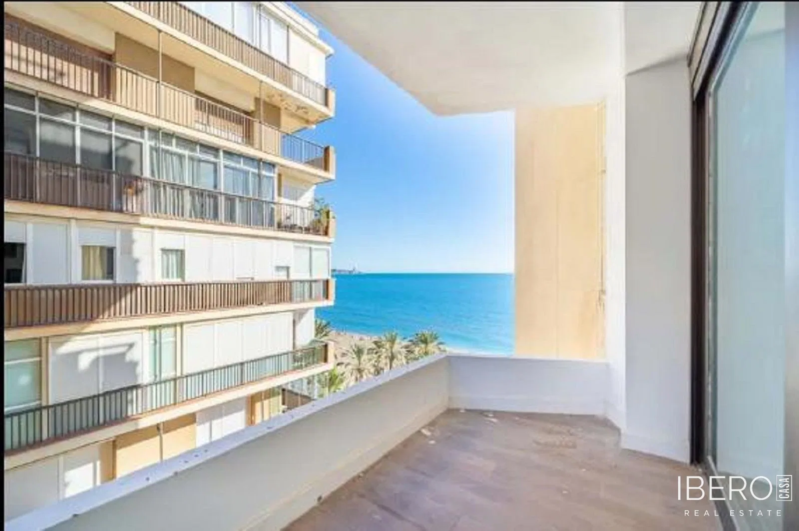 Zrekonstruovaný apartmán se 2 ložnicemi, Málaga Este