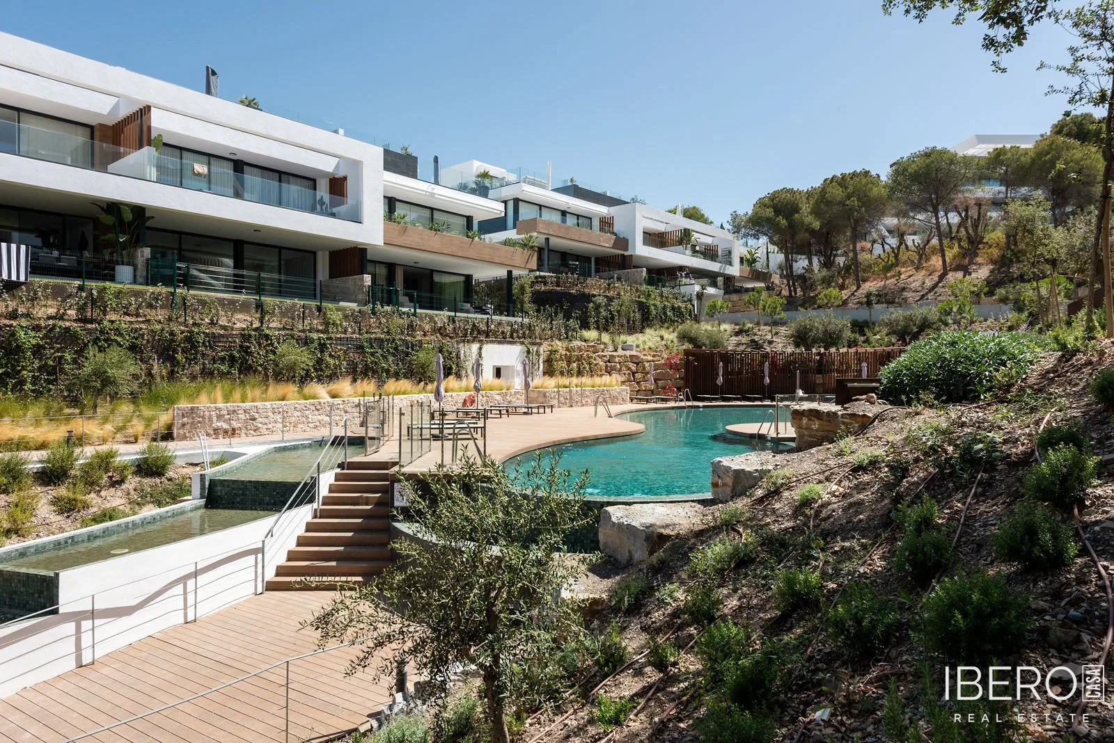 Apartamento de 3 dormitorios cerca del puerto deportivo, Artola