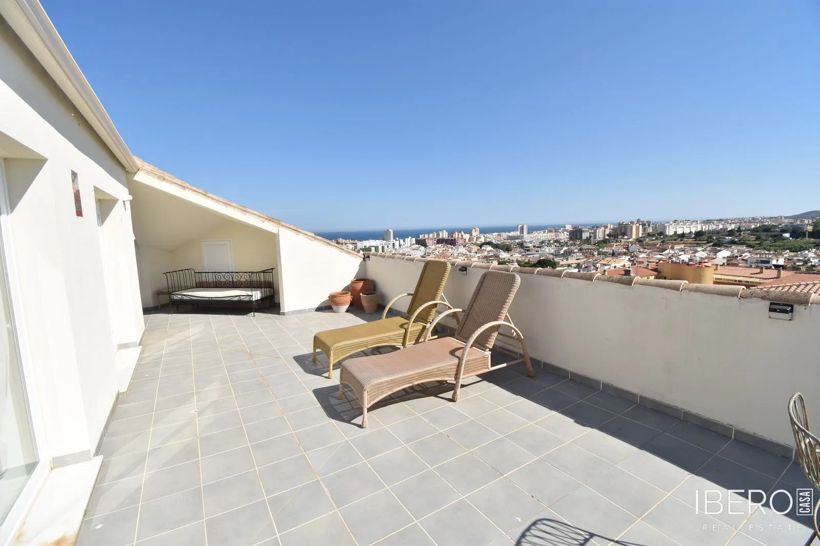 Apartmán se 3 ložnicemi a výhledem na moře, Fuengirola