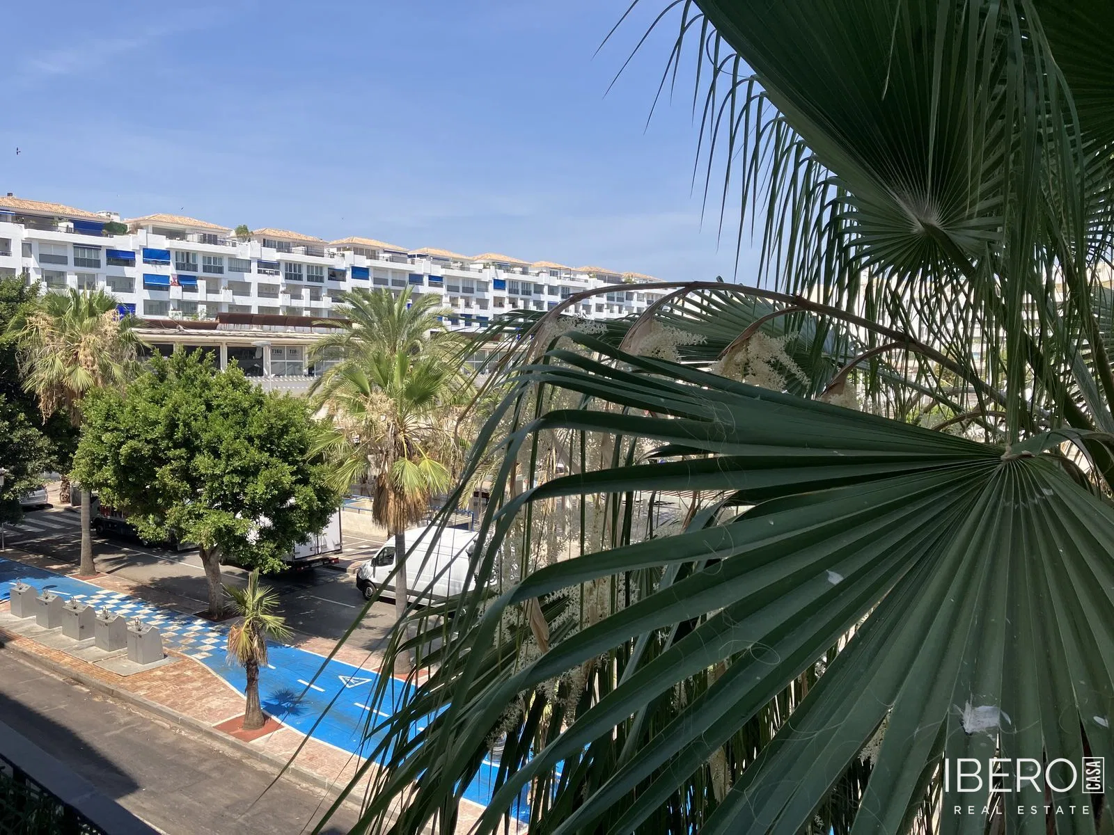 Zrekonstruovaný apartmán se 2 ložnicemi kousek od mariny, Puerto Banús