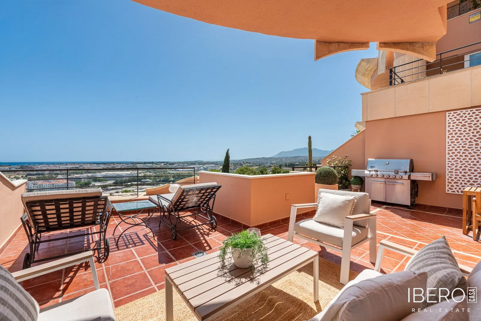 Apartmán se 2 ložnicemi a výhledem na moře, Nueva Andalucía