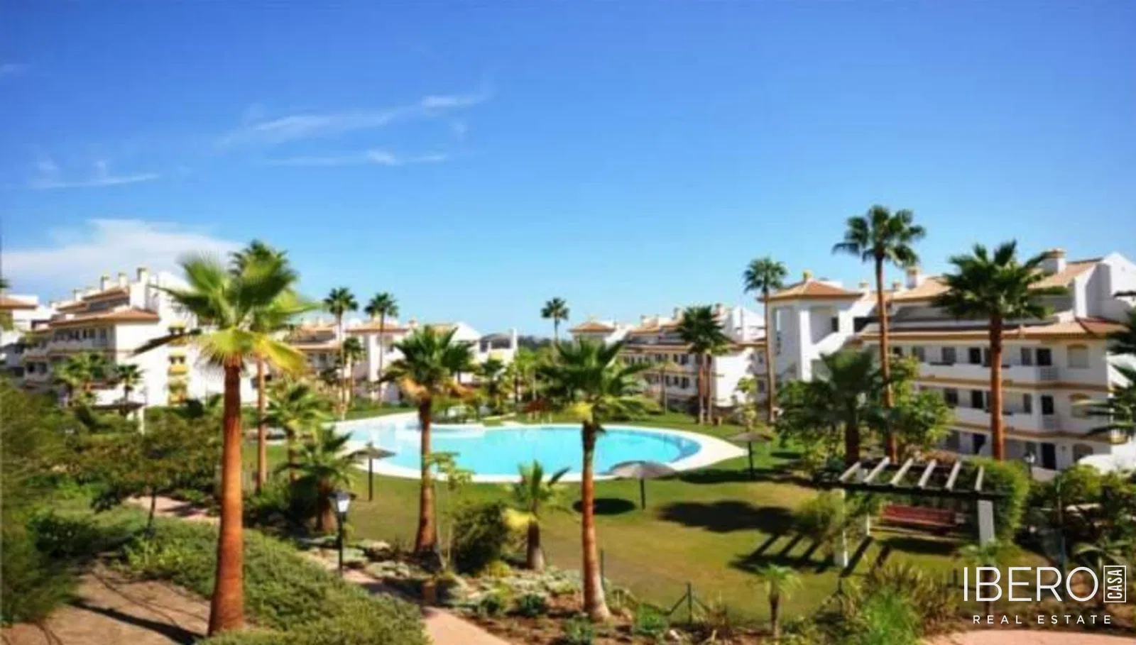 Apartmán se 2 ložnicemi a výhledem na moře, Calanova Golf
